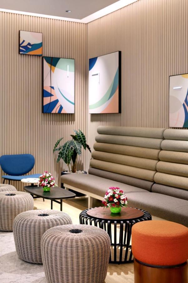 Ibis Styles Semarang Simpang Lima Hotel Buitenkant foto