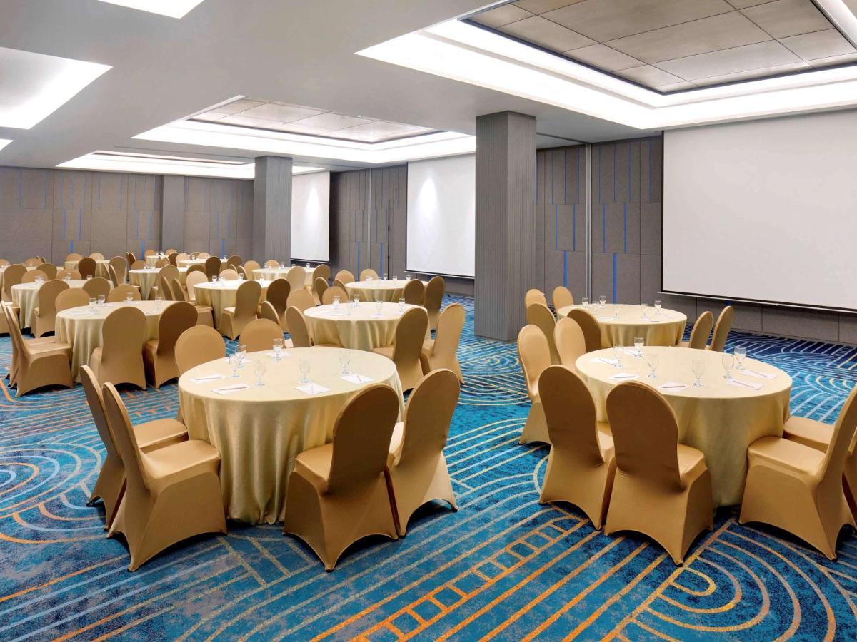 Ibis Styles Semarang Simpang Lima Hotel Buitenkant foto